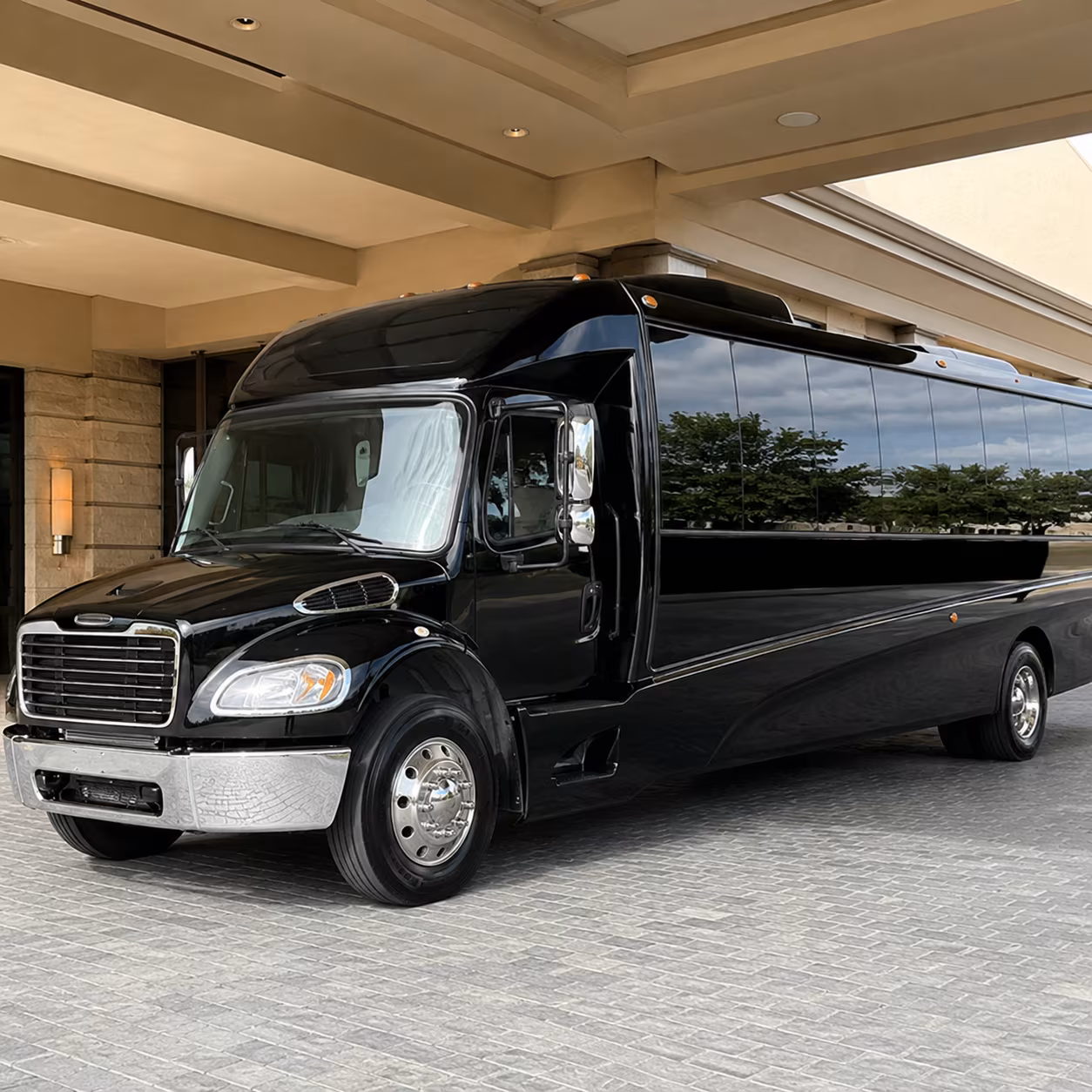 cape coral 25 passenger minibus