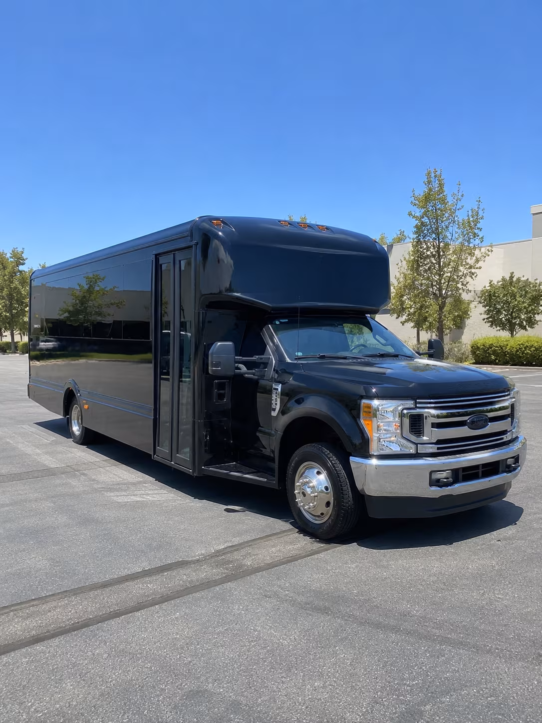 cape coral new years eve party bus rental