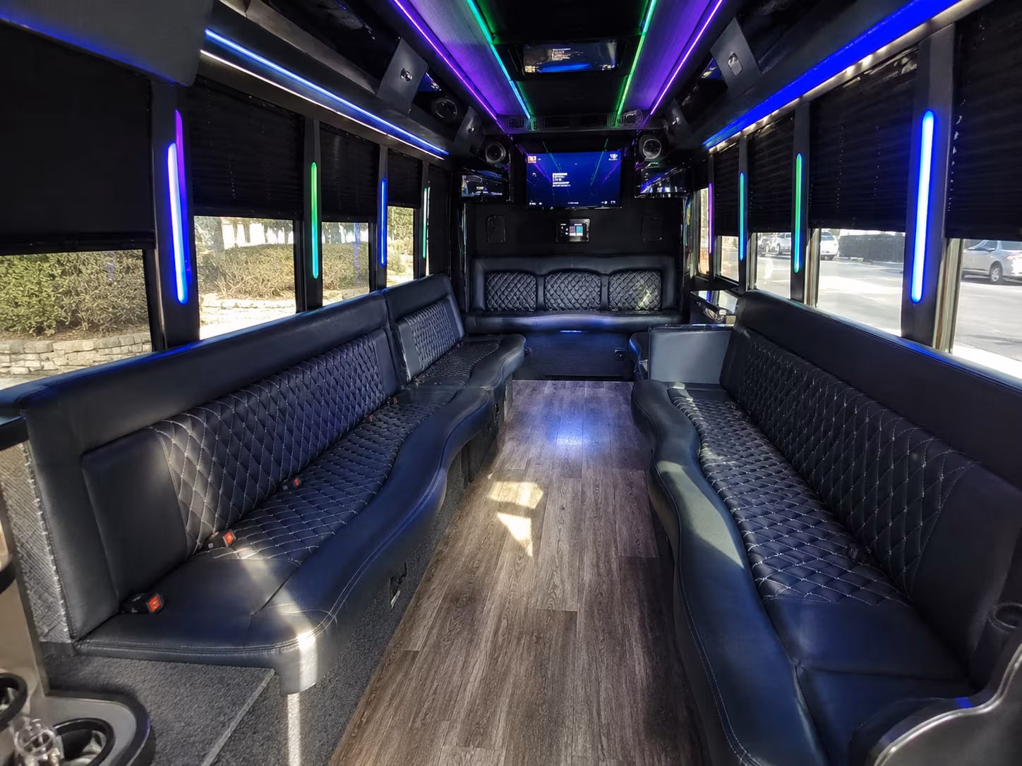 corporate and employee airport shuttle service in cape coral
