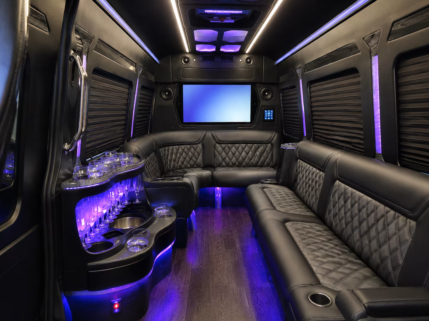 hotel to venue shuttle buses for cape coral corporate groups