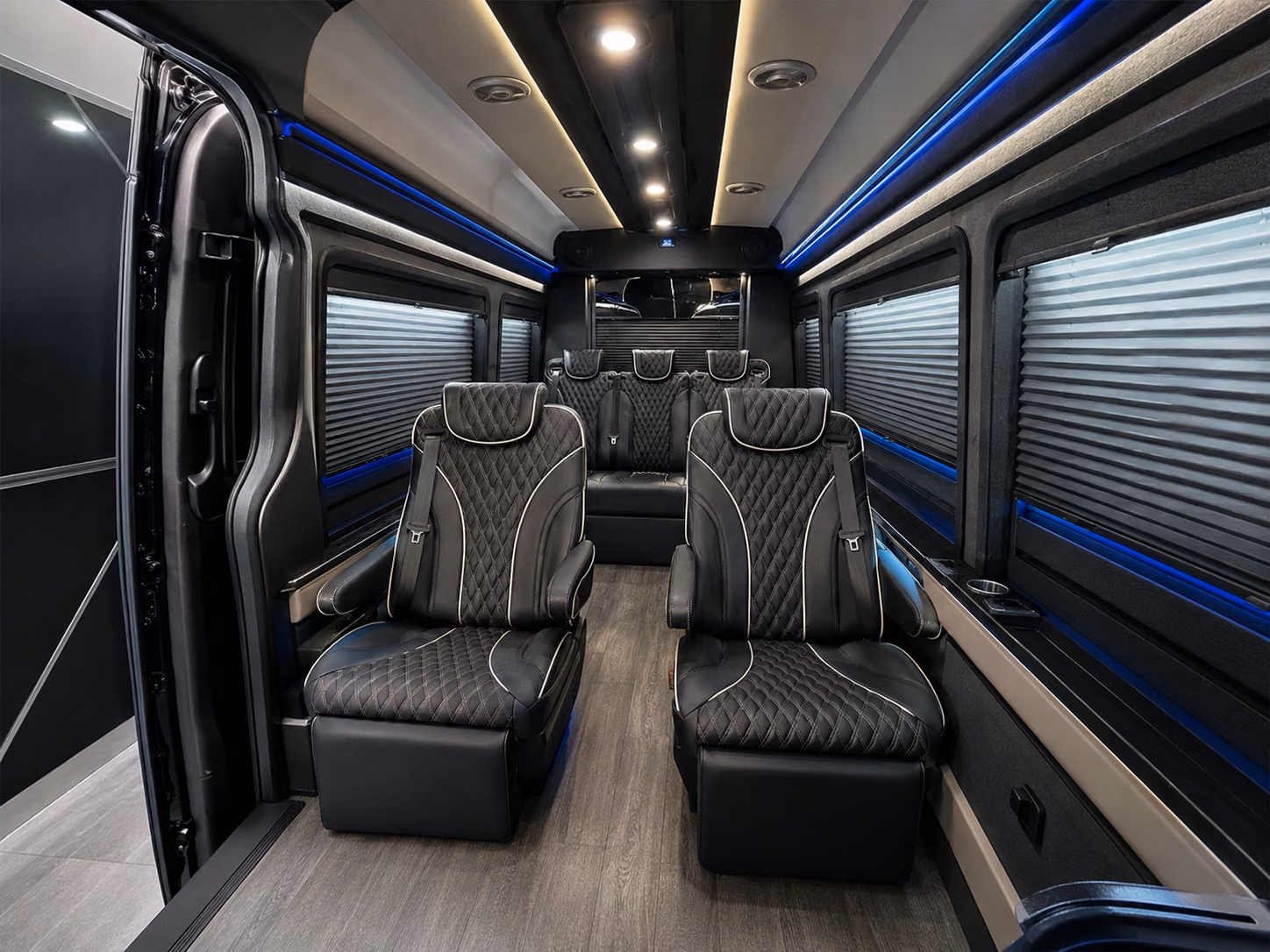 waterfront wedding buses and shuttle services in cape coral